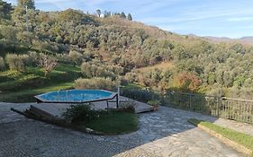 Casina In Pietra